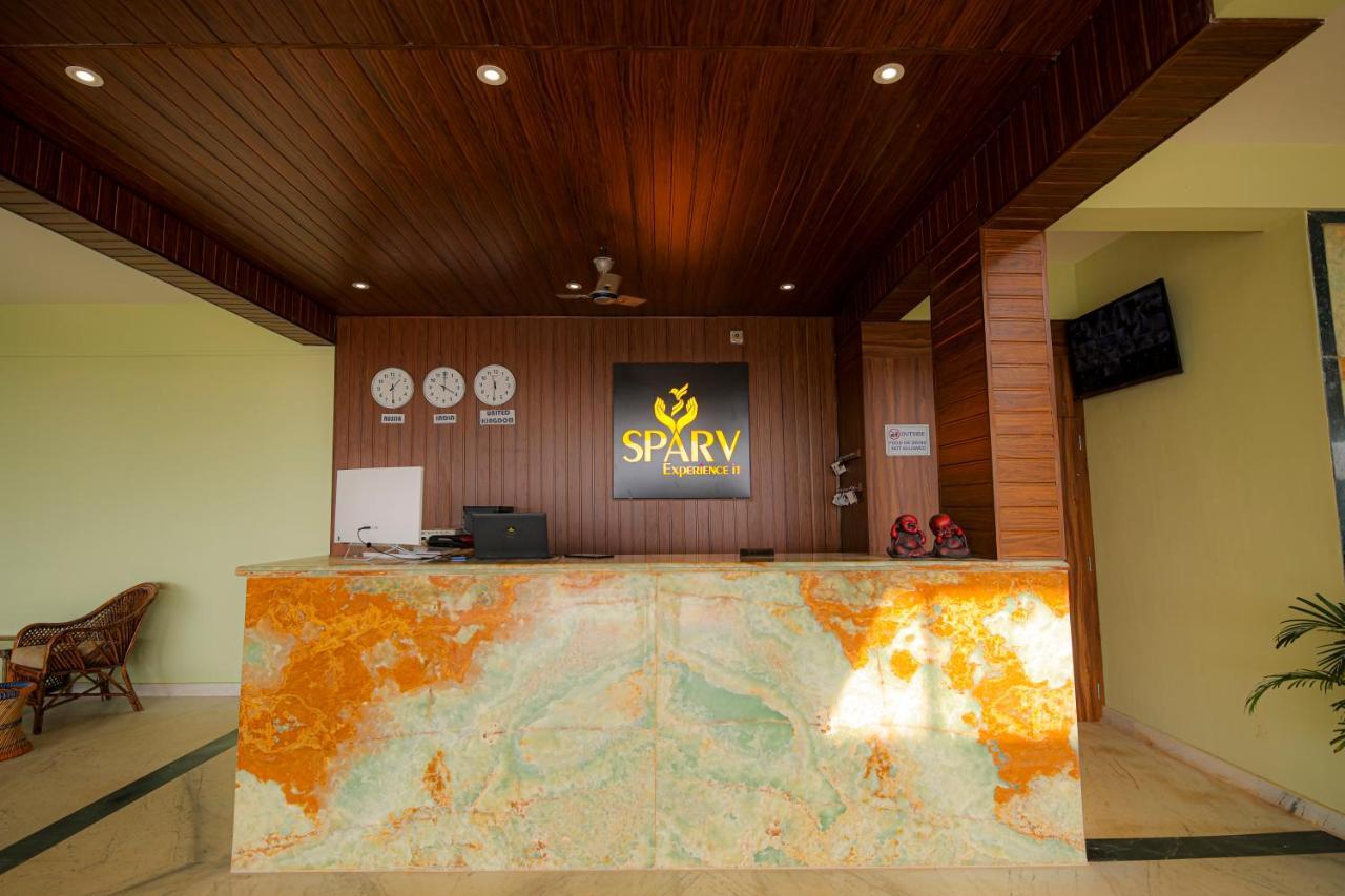 Sparv Aulakhs Resort 曼德姆 外观 照片