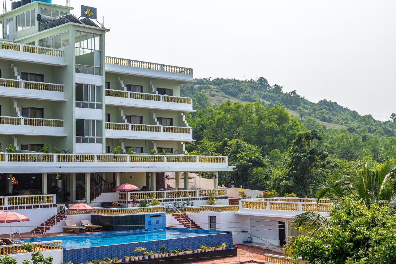 Sparv Aulakhs Resort 曼德姆 外观 照片