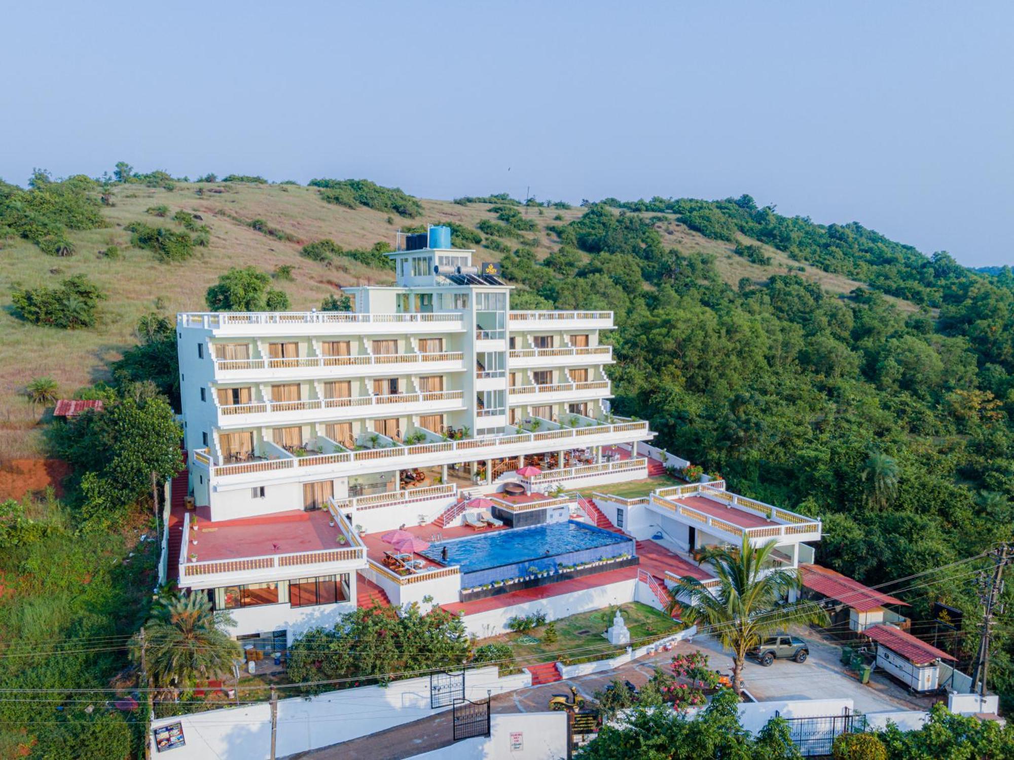 Sparv Aulakhs Resort 曼德姆 外观 照片